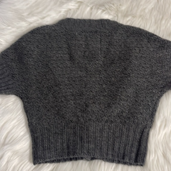 Abercrombie top - Picture 5 of 6